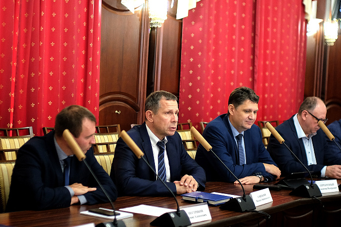 Кировские станкостроители встретились с ректором ведущего университета по подготовке кадров в отрасли станкостроения «СТАНКИН»