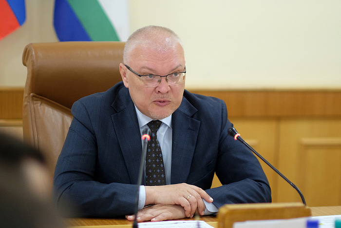 Александр Соколов призвал жителей региона быть внимательными на дорогах