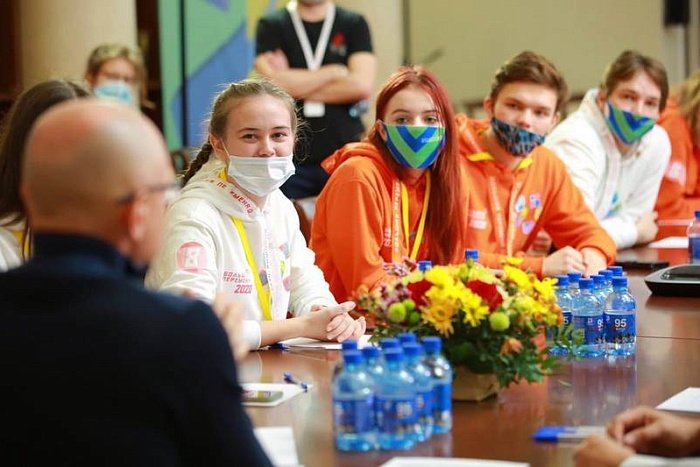 Пять финалистов от Кировской области стали победителями Всероссийского конкурса «Большая перемена»
