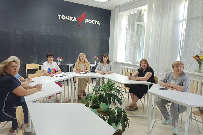 Кировскую область посетила делегация министерства образования Чувашской Республики