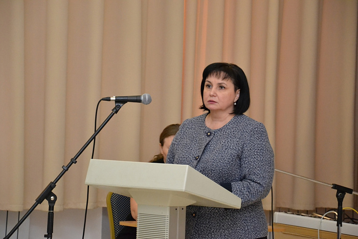 Сохранение жизни и здоровья подростков обсудили на региональной дискуссионной площадке