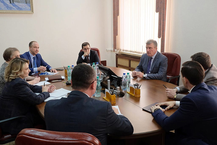 Игорь Васильев поручил правительству Кировской области разработать меры поддержки малого и среднего бизнеса в условиях карантина