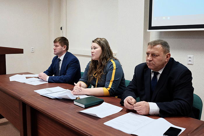 В областном правительстве обсудили взаимодействие кировских предприятий с «РЖД»