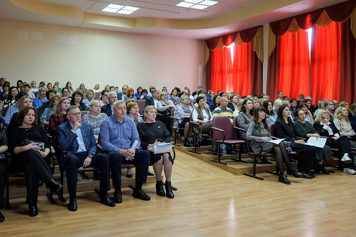 Работники социальной сферы подключились к обсуждению стратегии развития Кировской области