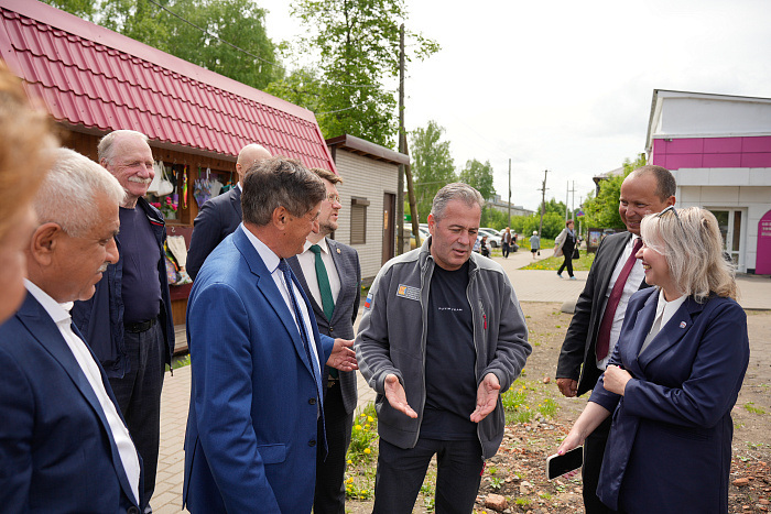 В Белой Холунице создают Центральный сад 