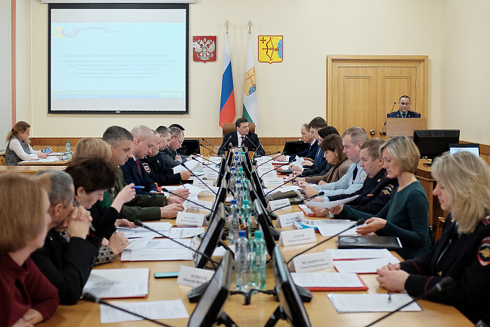 В правительстве области состоялось заседание комиссии по профилактике правонарушений
