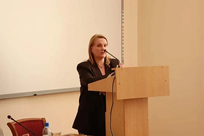 Более 500 кировских педагогов повысят квалификацию по работе с «трудными» подростками 