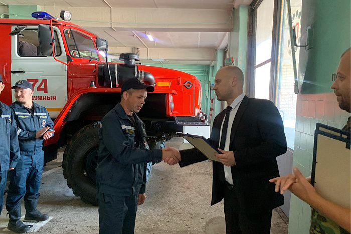 Областных огнеборцев поблагодарили за участие в чемпионате по пожарно-спасательному спорту