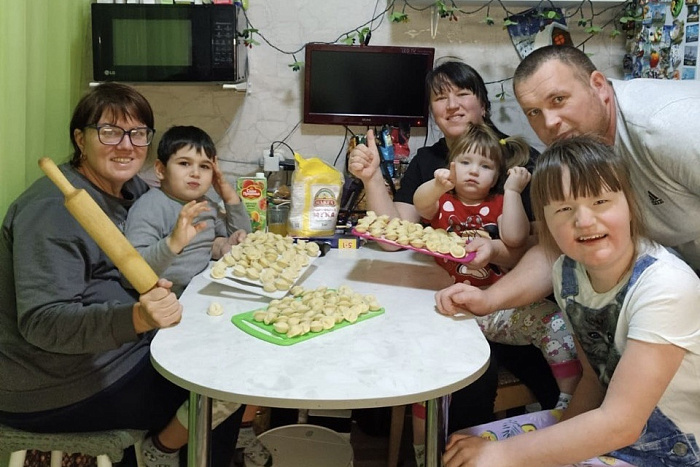 Жители Кировской области делятся «пельменным настроением»