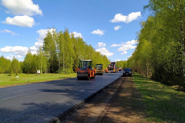 В Кировской области дорожные работы на региональной сети автодорог ведутся с опережением графика