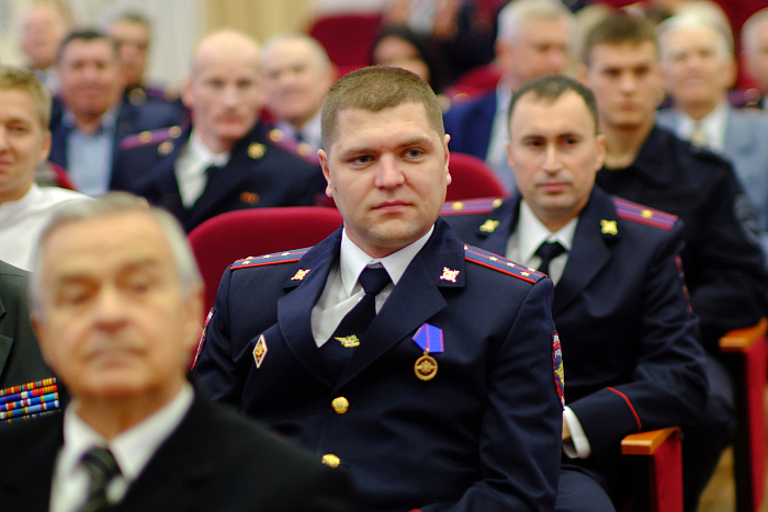 8 сотрудников УМВД получили благодарственные письма губернатора Кировской области
