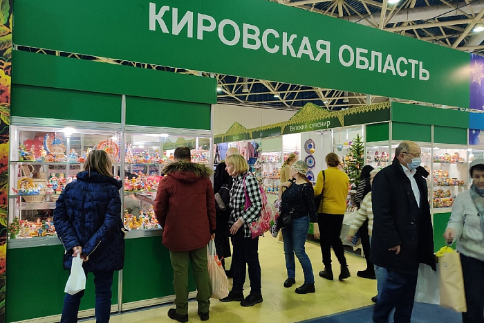 Народные промыслы Вятки представлены на крупнейшей выставке-ярмарке в Москве