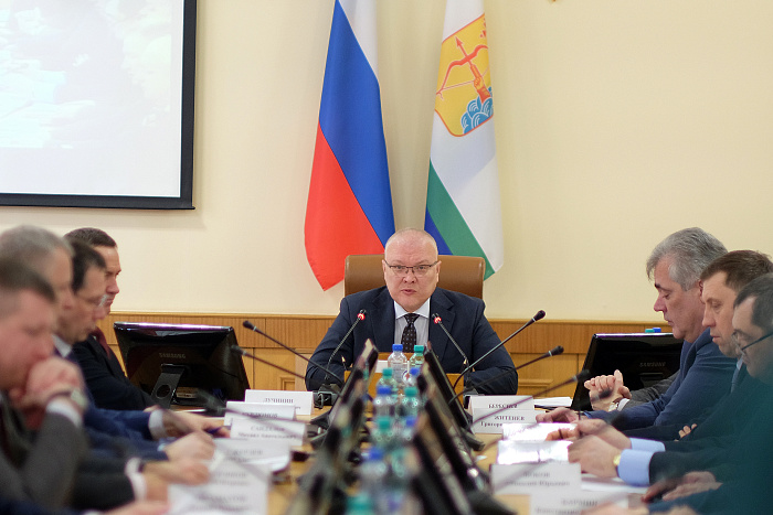Правительство Кировской области начало работу над задачами по итогам послания Президента России
