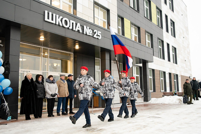 В новом корпусе школы №25 города Кирова прошел первый учебный день