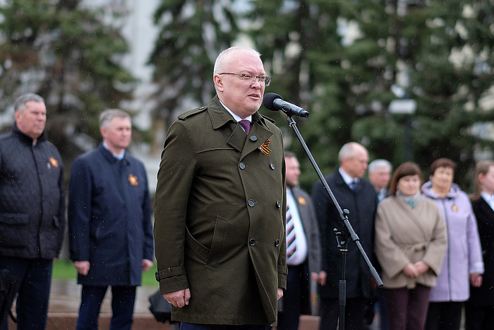 Впервые в Кирове прошел юнармейский парад