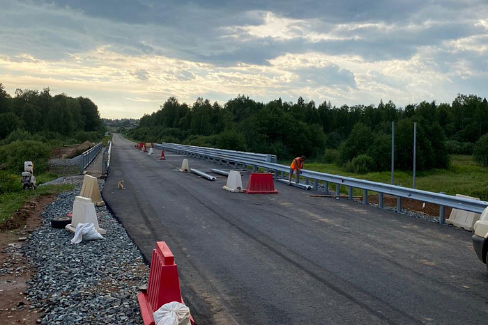 Заканчивается ремонт мостов через реки Лумпун и Пушкец