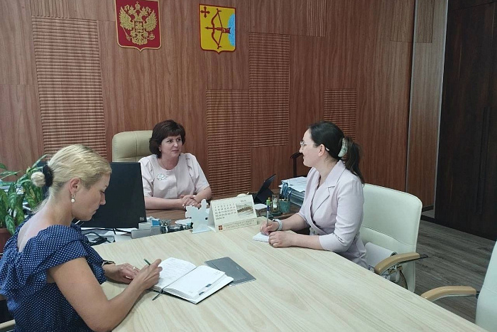 Члены правительства Кировской области стали наставниками для участников молодёжного правительства