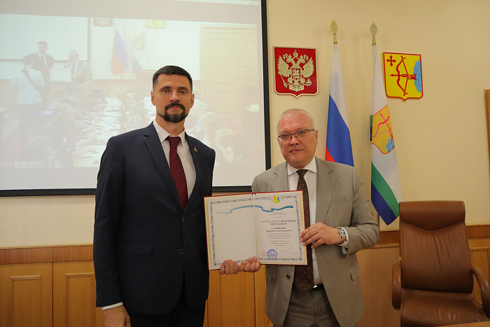 Губернатор поблагодарил Дмитрия Глушкова за качественную работу