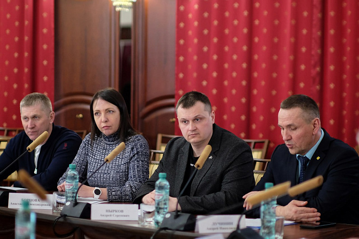 Состоялось первое заседание общественного совета «Вятского корпуса защитников Отечества»