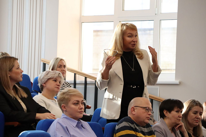 В Кировской области прошло совещание по реализации проекта «Кадры в АПК» 