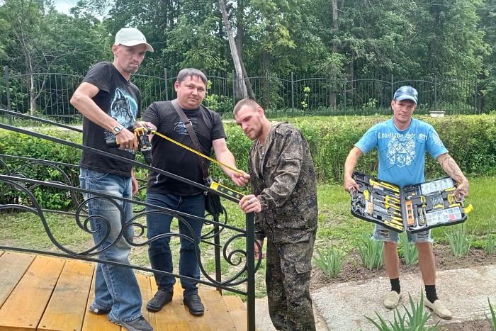 В Кировской области растет число социальных работников – мужчин