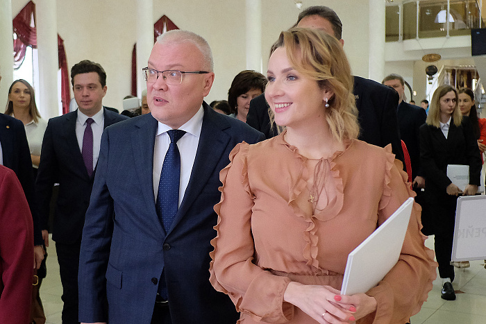 В Кирове открылся форум Уполномоченного при Президенте РФ по правам ребенка