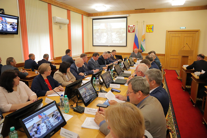 В Кировской области увеличены контрольные цифры приема по укрупненной группе профессий и специальностей «Машиностроение» на 400 мест
