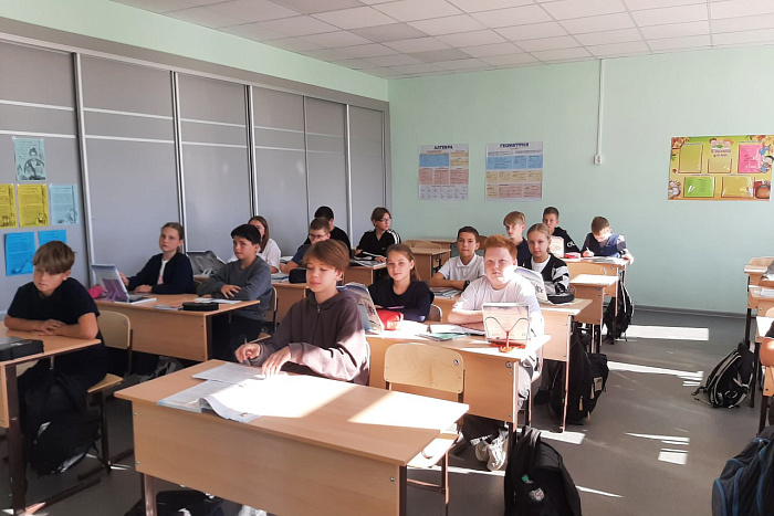 Школьники деревни Шихово учатся в обновленном здании