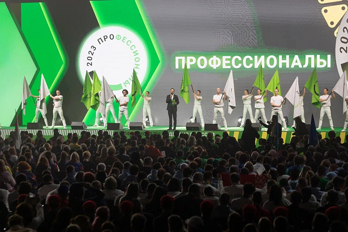 Студент из Вятских Полян получил бронзу в финале чемпионата «Профессионалы»