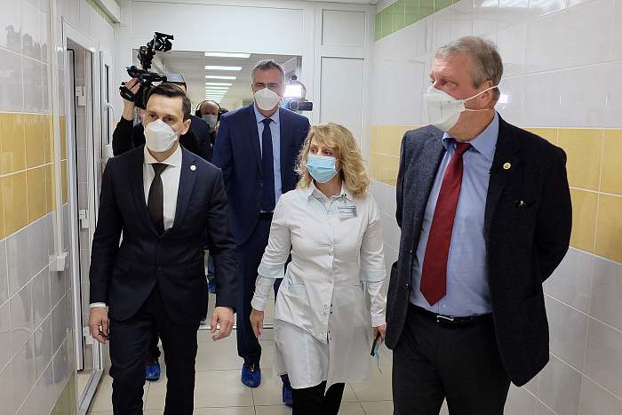 В Кирове ввели в эксплуатацию еще один корпус инфекционной больницы для пациентов с COVID-19