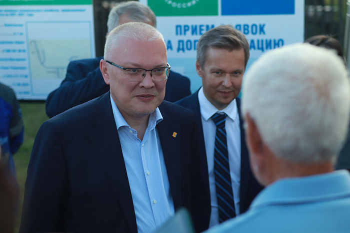 В деревнях в черте Кирова начали строить газопроводы