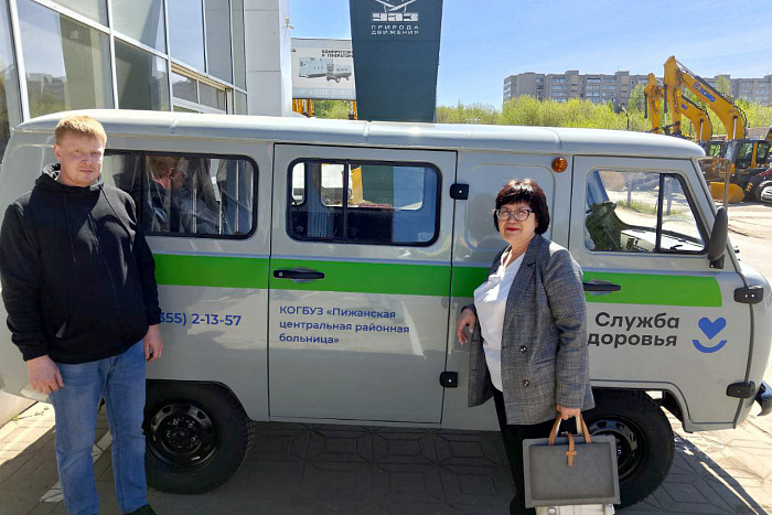 В автопарке районных больниц Кировской области — 340 новых автомобилей