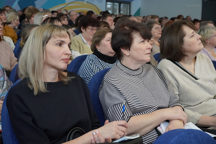 В 2025 году в регионе приступят к реализации нацпроекта «Молодёжь и дети»