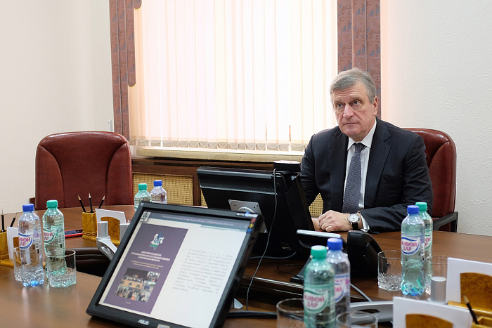 Детский омбудсмен представил годовой доклад губернатору Кировской области