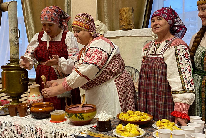 В Кировской области состоялся фестиваль национальных культур «Жар-птица»