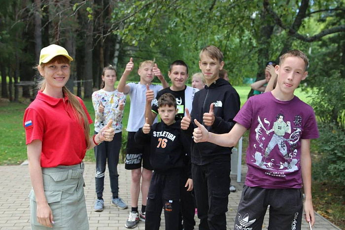 В Молодежном центре началась смена «Страна героев»