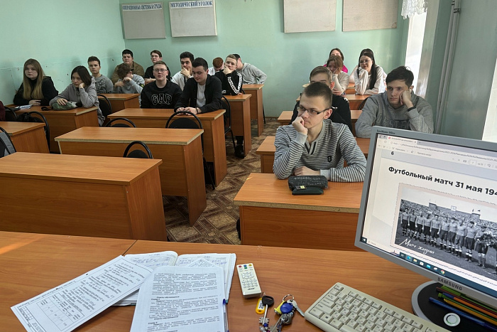 В колледжах Кировской области проходят уроки в память об освобождении Ленинграда от блокады