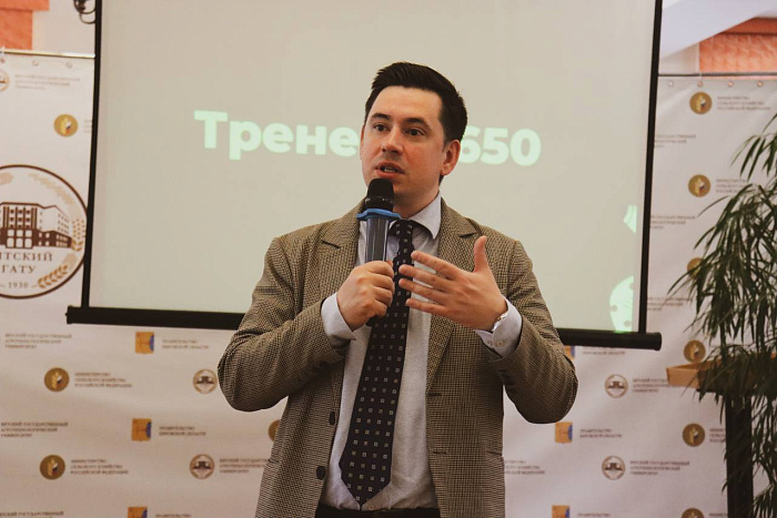 В регионе готовят тренеров волонтерского корпуса 650-летия Кирова
