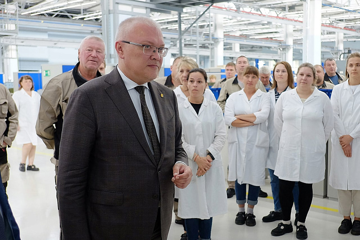 Александр Соколов: сотрудники промышленных предприятий смогут брать льготную ипотеку