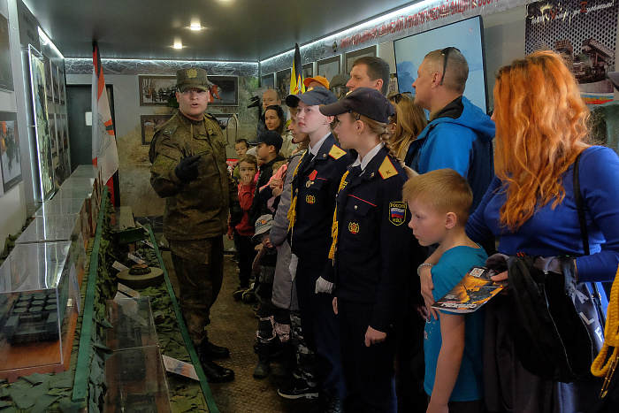 В Киров прибыл поезд «Сила в правде» Минобороны России