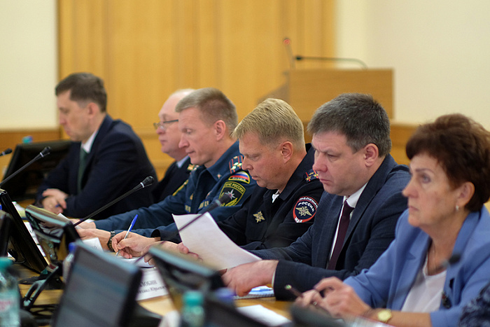 За безопасностью 1 сентября в Кировской области будут следить более 1000 сотрудников УМВД и 12 кинологических расчетов