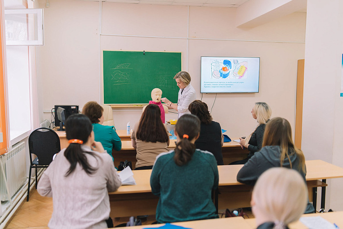 В Кирове преподаватели «Школы ухода» повысили квалификацию