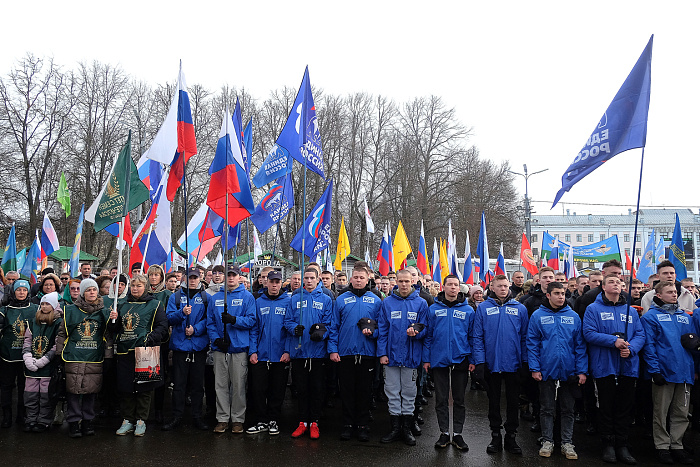 В Кирове 8 тысяч жителей вышли на митинг «Русская весна»