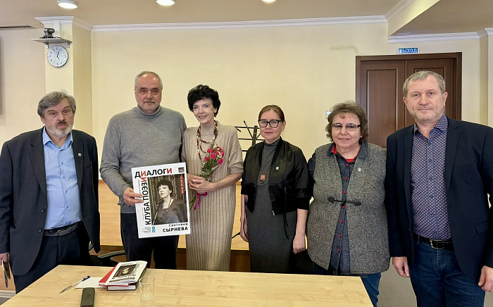 В Кирове прошли поэтические чтения 