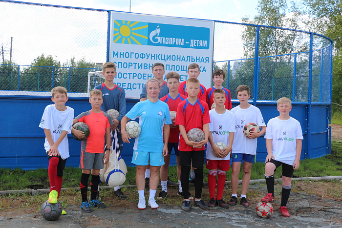 В двух городах Кировской области появились новые многофункциональные спортивные площадки