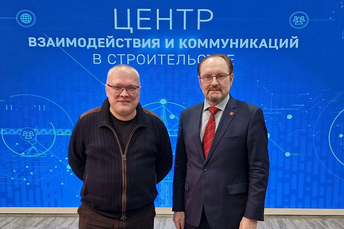 Александр Соколов и руководитель Главгосэкспертизы Игорь Манылов обсудили меры для ускорения строительных процедур