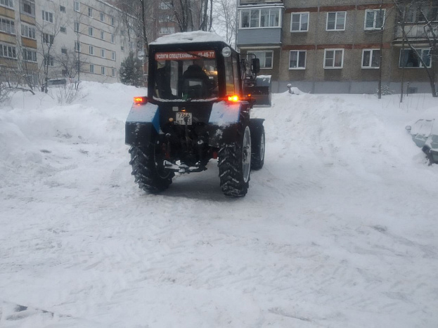 Госжилинспекция проверила качество уборки снега во дворах 