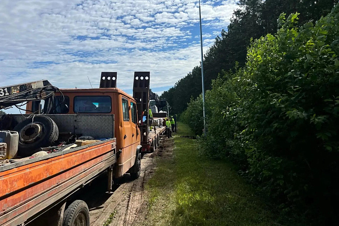 В Кировской области продолжается модернизация уличного освещения на автодорогах