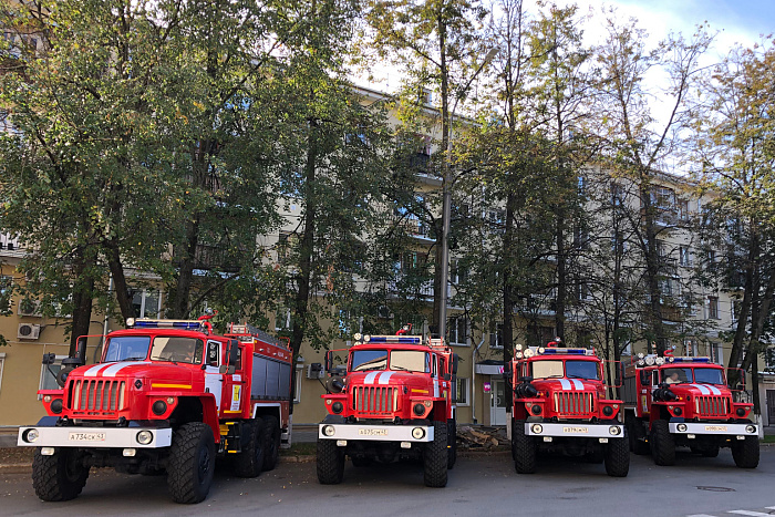 Подразделения областной пожарно-спасательной службы получили новые автомобили