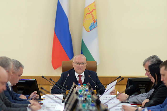 Александр Соколов поручил усилить контроль за подрядчиками 